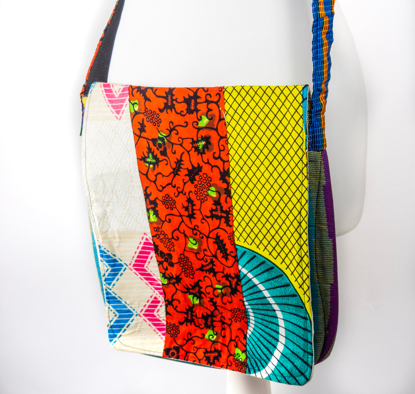 Cross body Africa bag