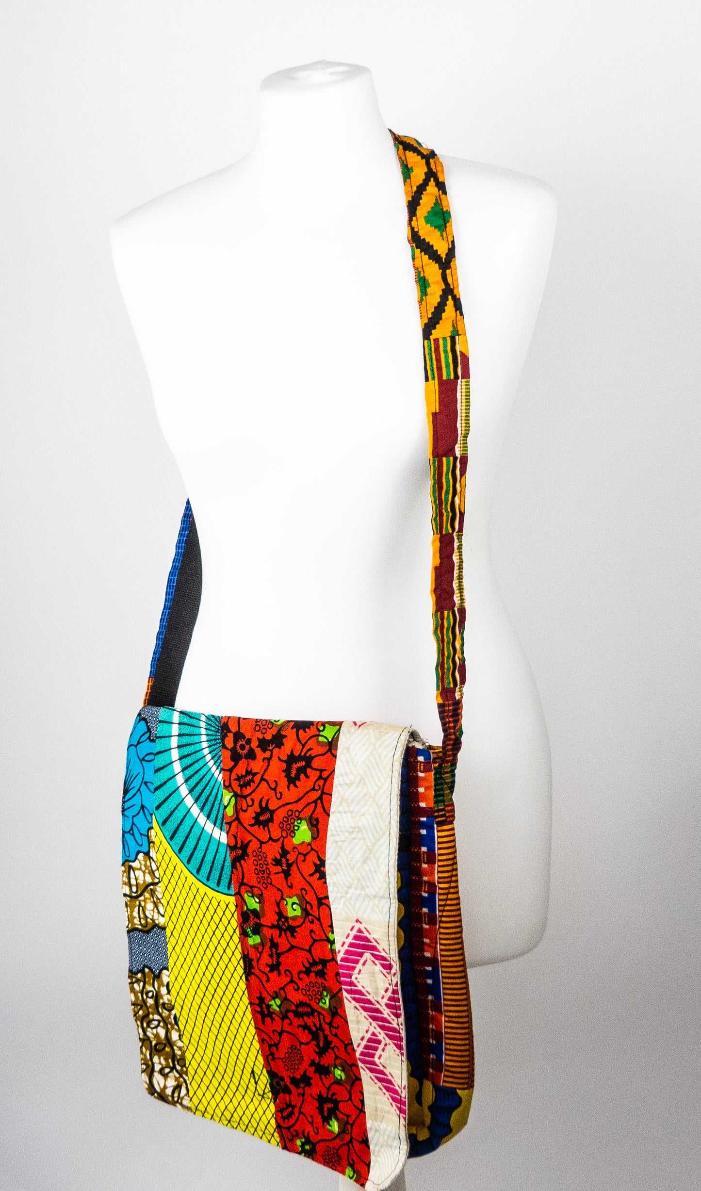 Cross body Africa bag