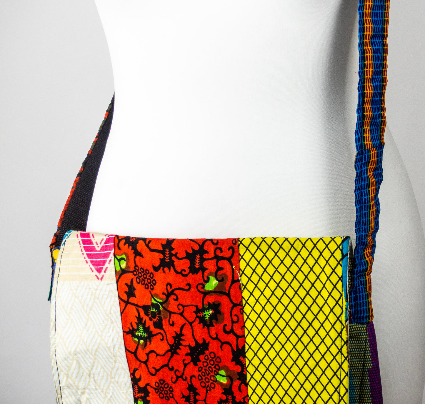 Cross body Africa bag
