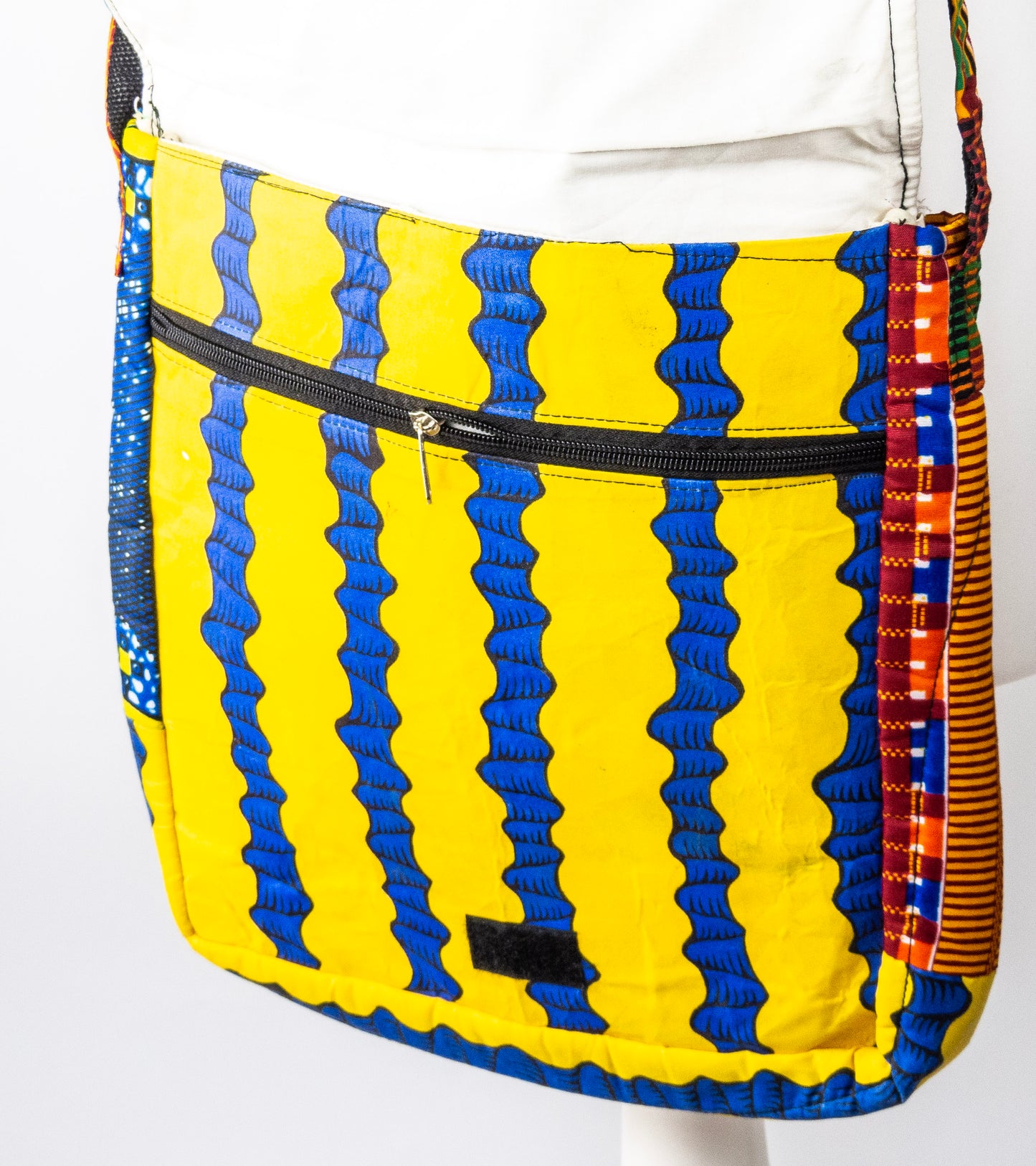 Cross body Africa bag